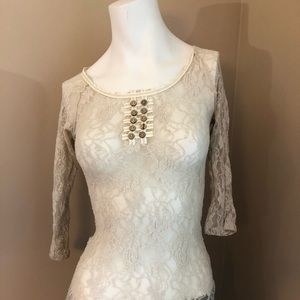 Women’s lace layering top from BKE, small